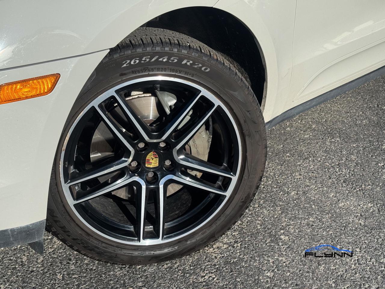 2020 Porsche Macan S CHALK, One Owner, Porsche Ext Warranty! Photo