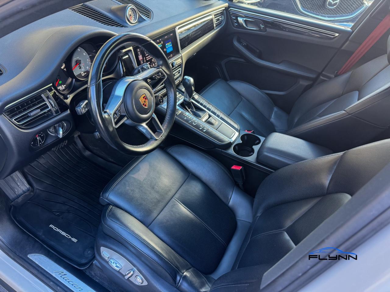 2020 Porsche Macan S CHALK, One Owner, Porsche Ext Warranty! Photo