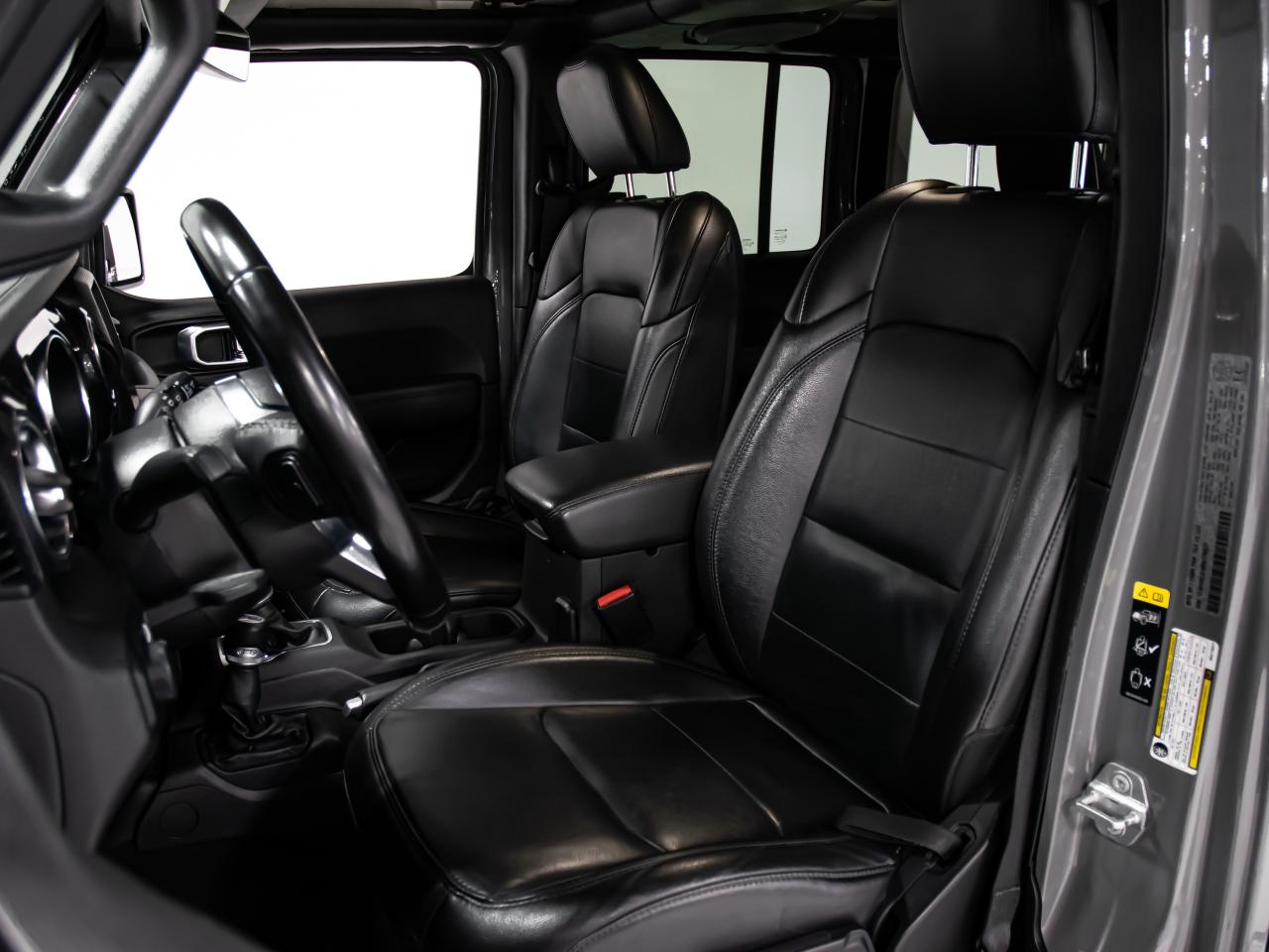 2021 Jeep Wrangler UNLIMITED ALTITUDE 4x4 NAVIGATION REAR VIEW CAMERA Photo