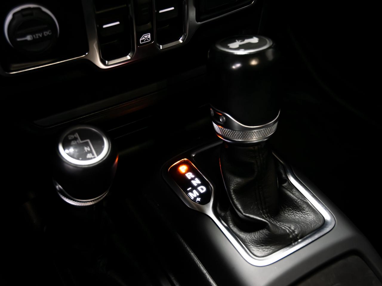 2021 Jeep Wrangler UNLIMITED ALTITUDE 4x4 NAVIGATION REAR VIEW CAMERA Photo