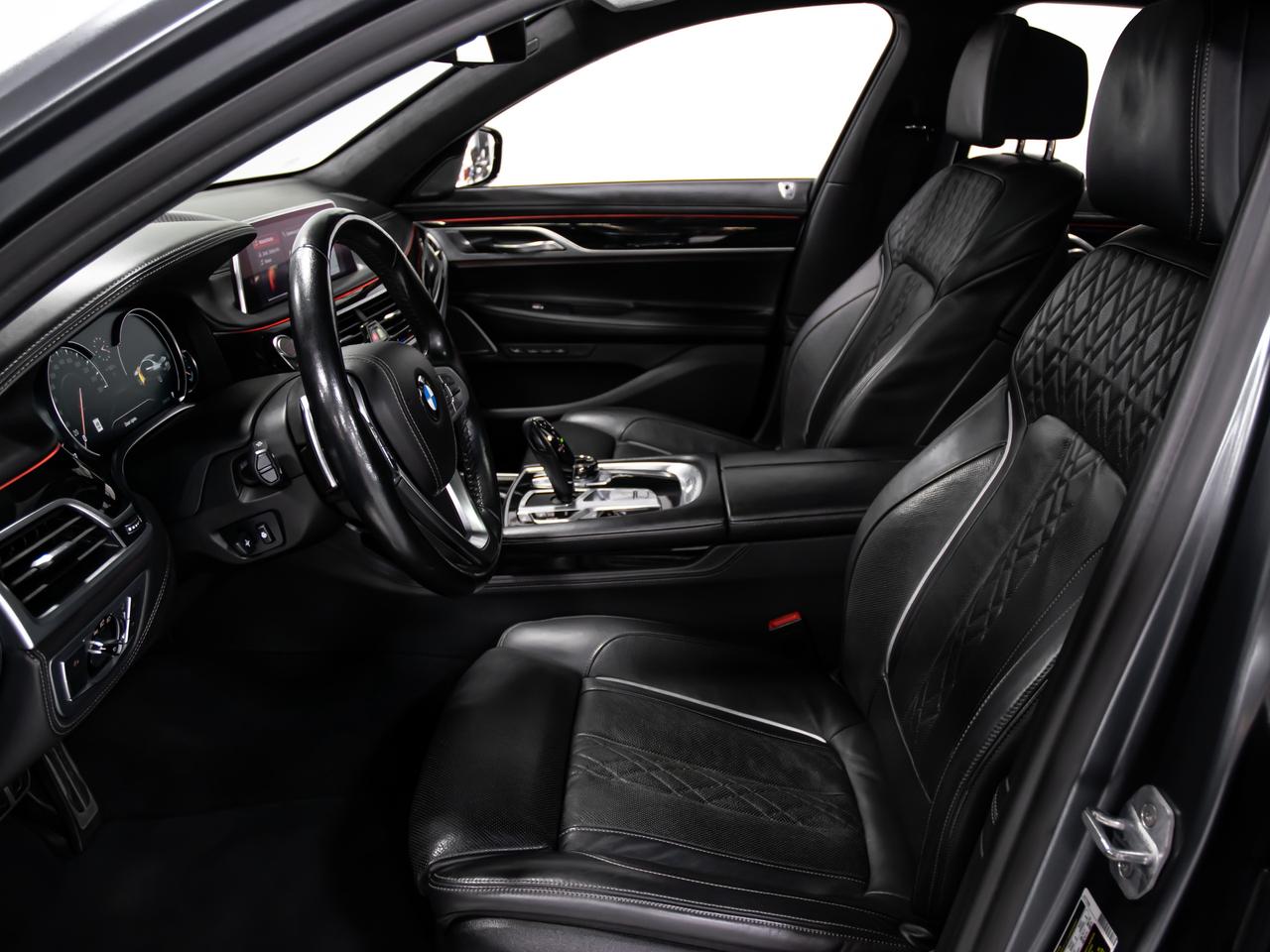 2019 BMW 7 Series 750i xDrive M SPORT EXECUTIVE PKG BLIND SPOTS Photo