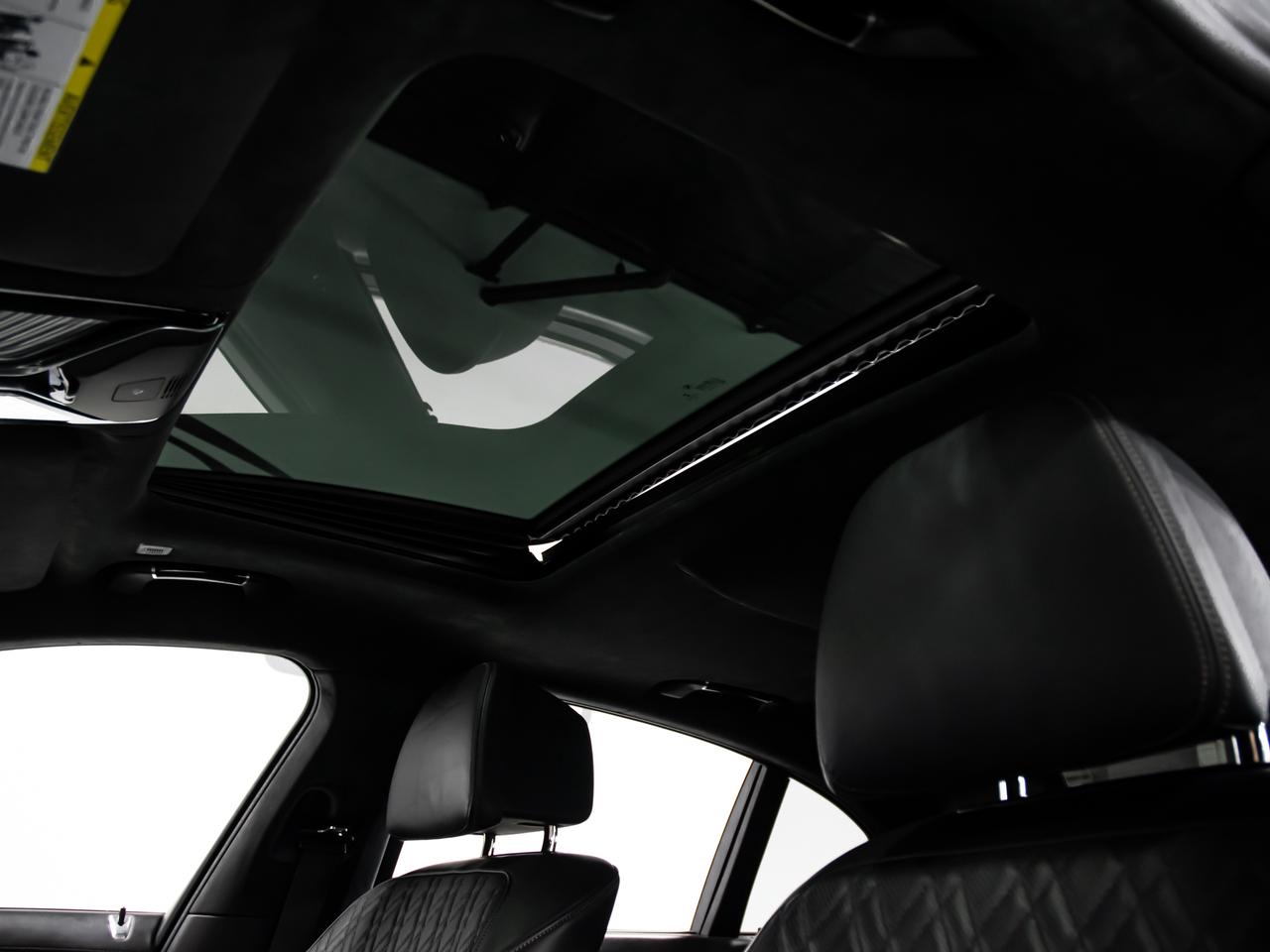 2019 BMW 7 Series 750i xDrive M SPORT EXECUTIVE PKG BLIND SPOTS Photo