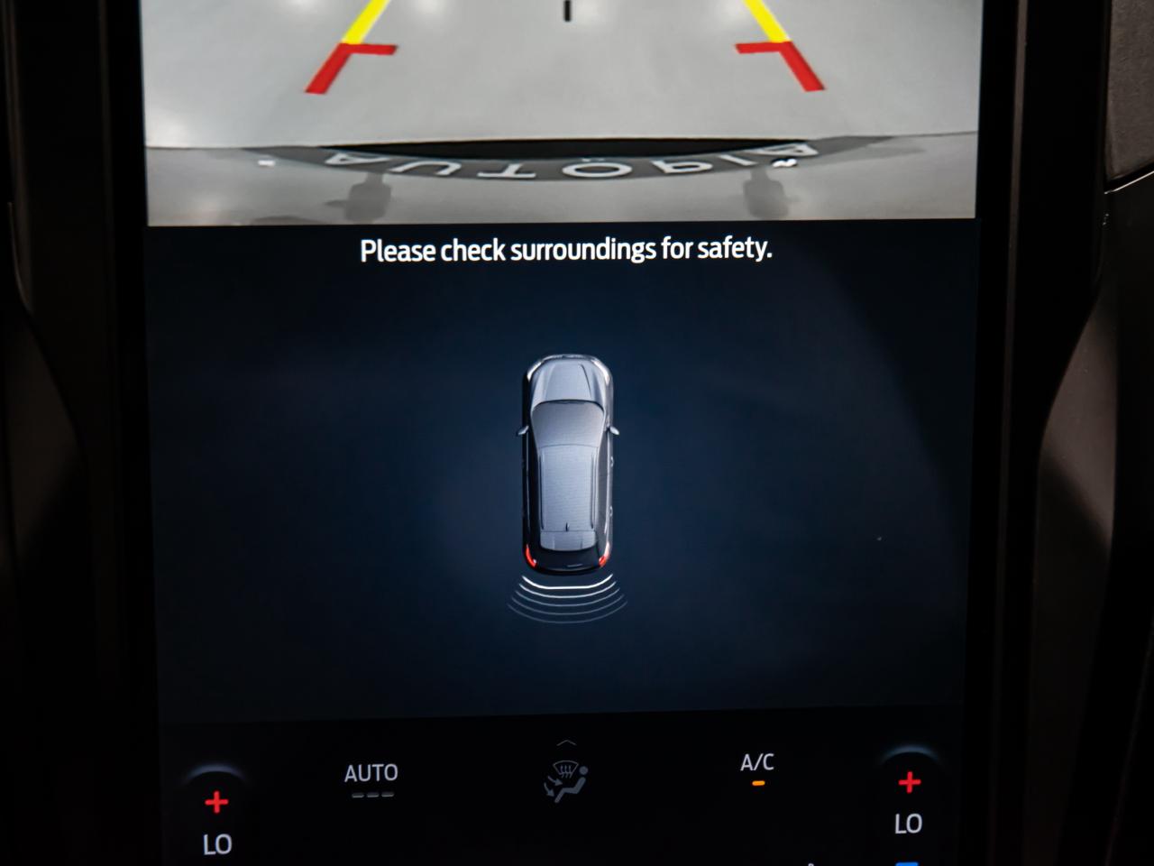 2024 Ford Edge SEL AWD BLIND SPOTS REAR VIEW CAMERA Photo