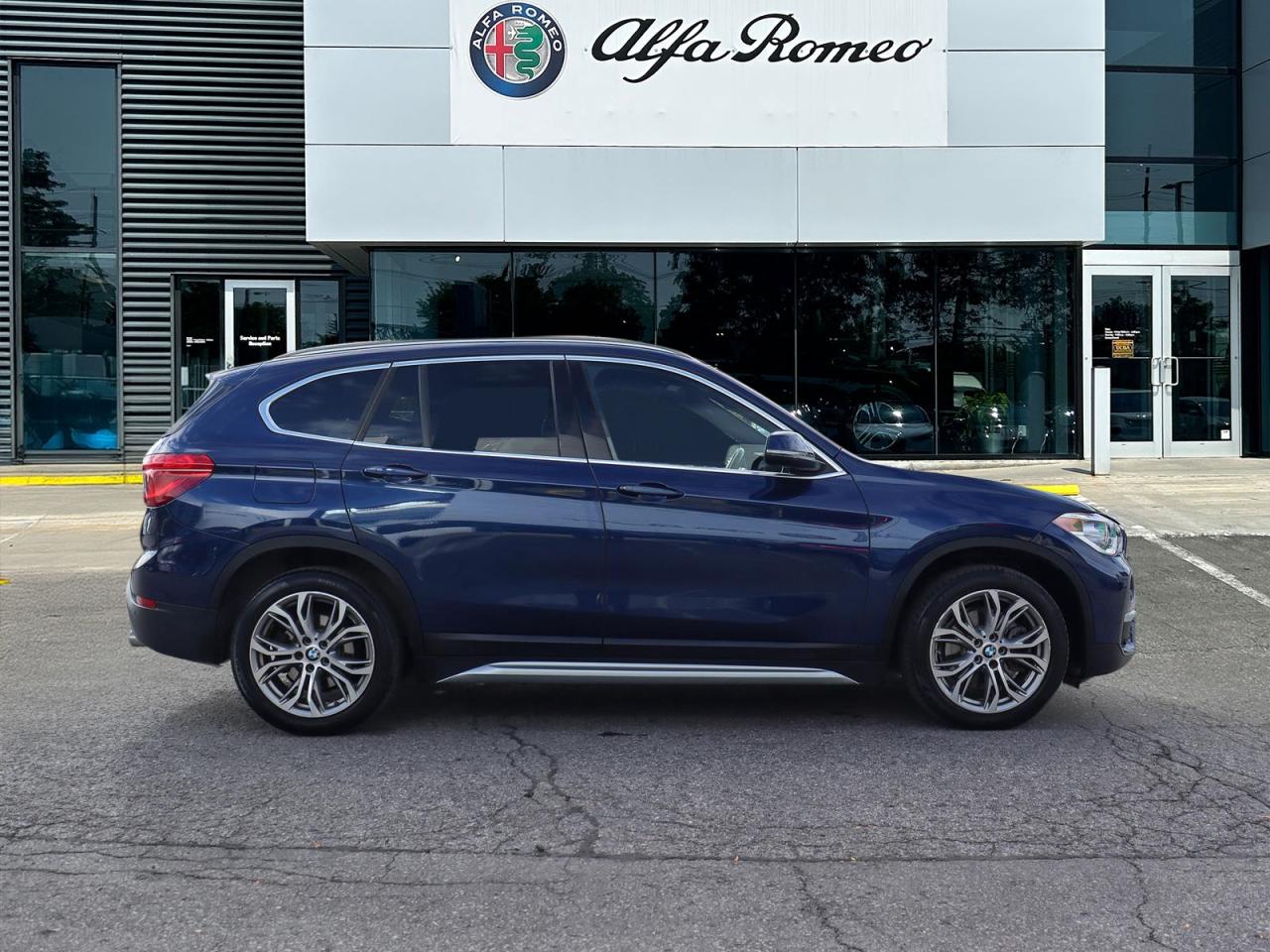 2019 BMW X1 xDrive28i Photo