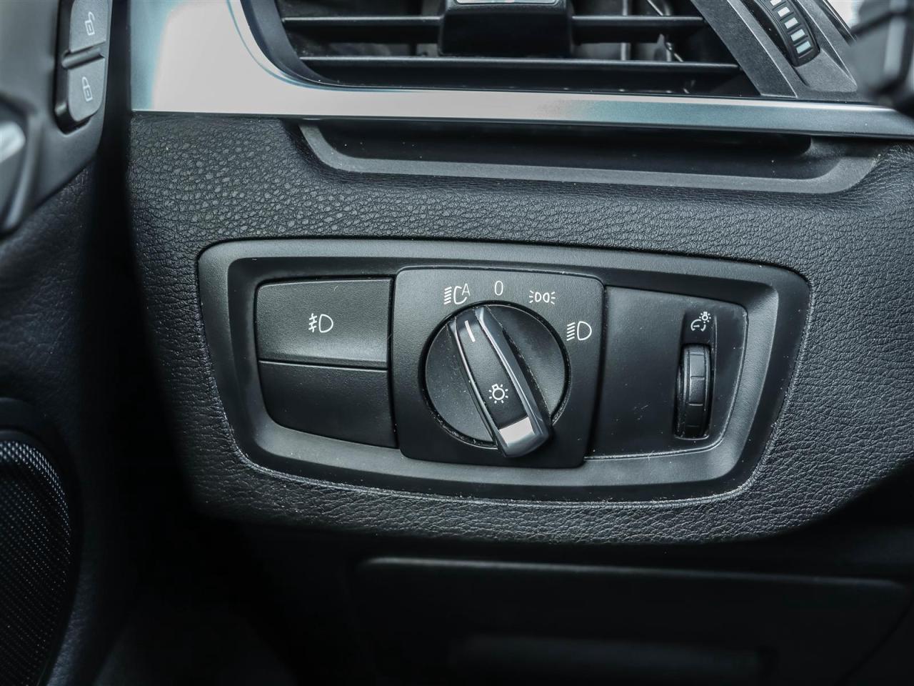 2019 BMW X1 xDrive28i Photo