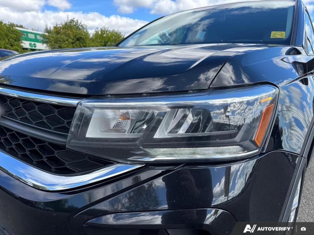 2022 Volkswagen Taos Comfortline BACKUP CAM   BLUETOOTH   HTD SEATS   K Photo