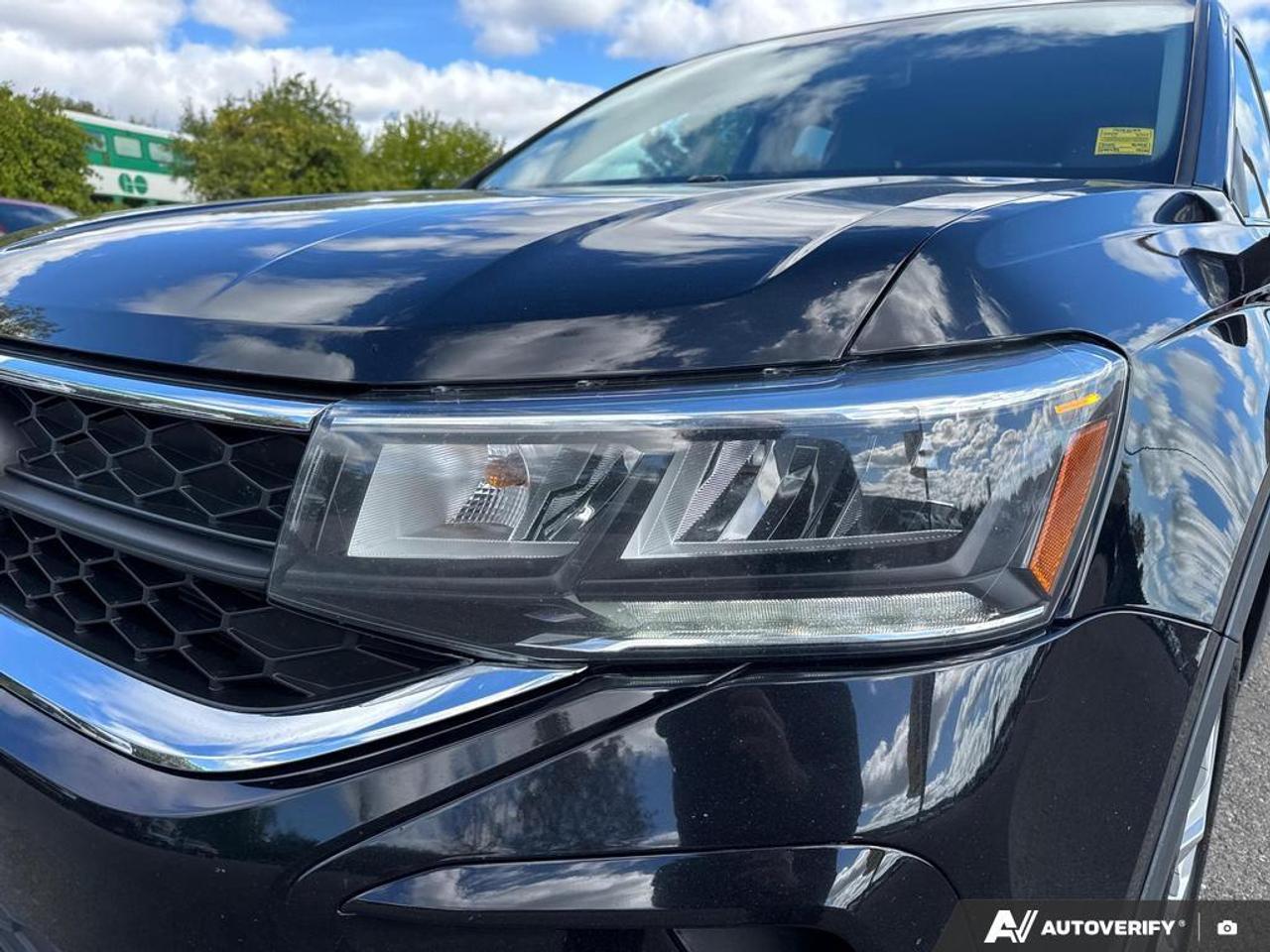 2022 Volkswagen Taos Comfortline BACKUP CAM   BLUETOOTH   HTD SEATS   K Photo