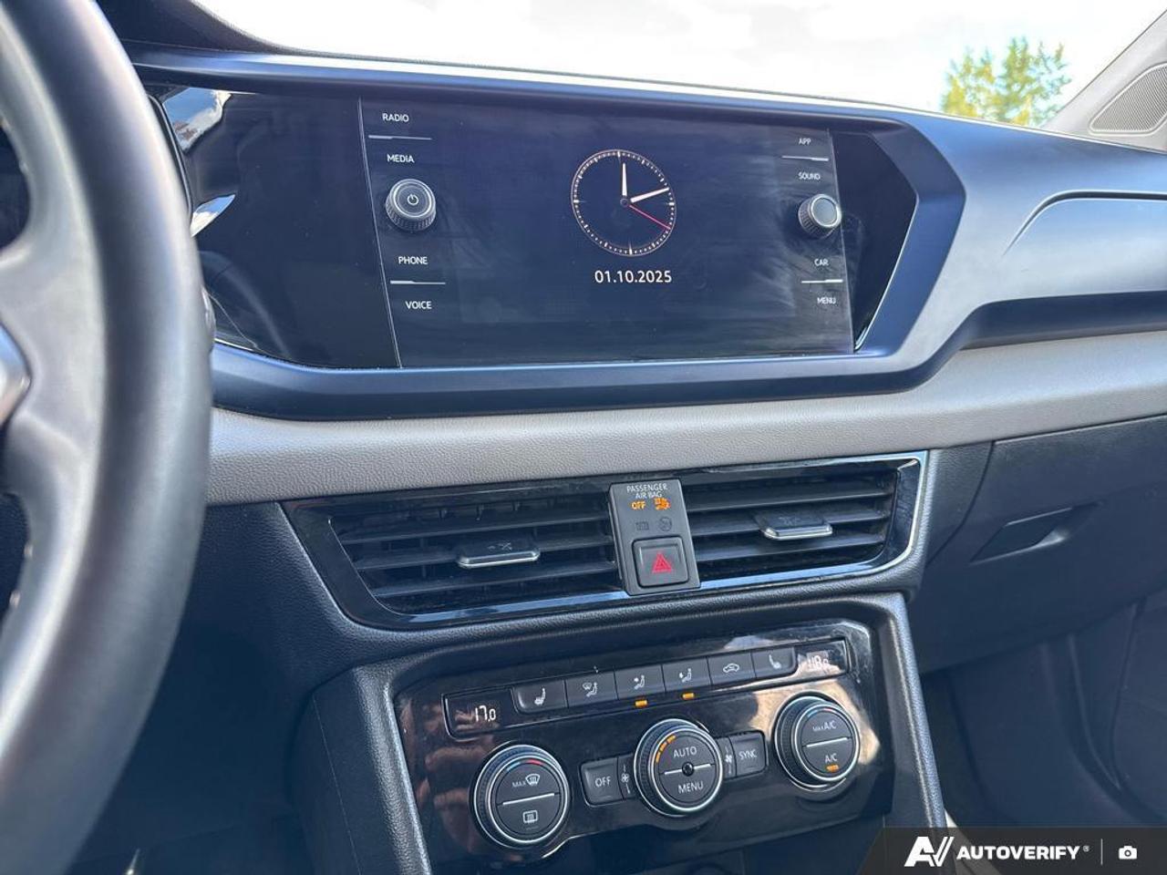 2022 Volkswagen Taos Comfortline BACKUP CAM   BLUETOOTH   HTD SEATS   K Photo