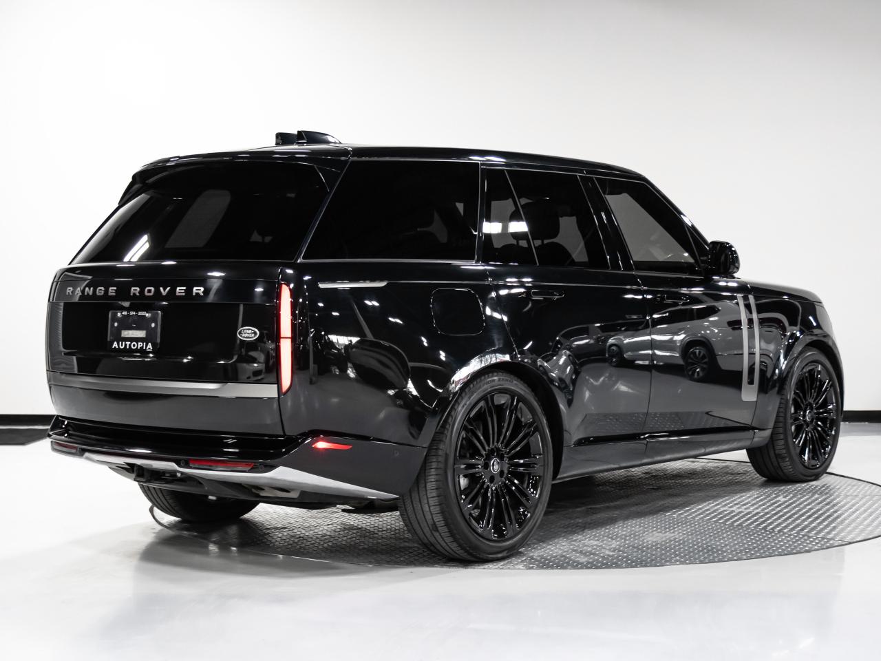 2023 Land Rover Range Rover P530 SE SWB 3D CAMERA NAVIGATION BLIN SPOTS Photo3