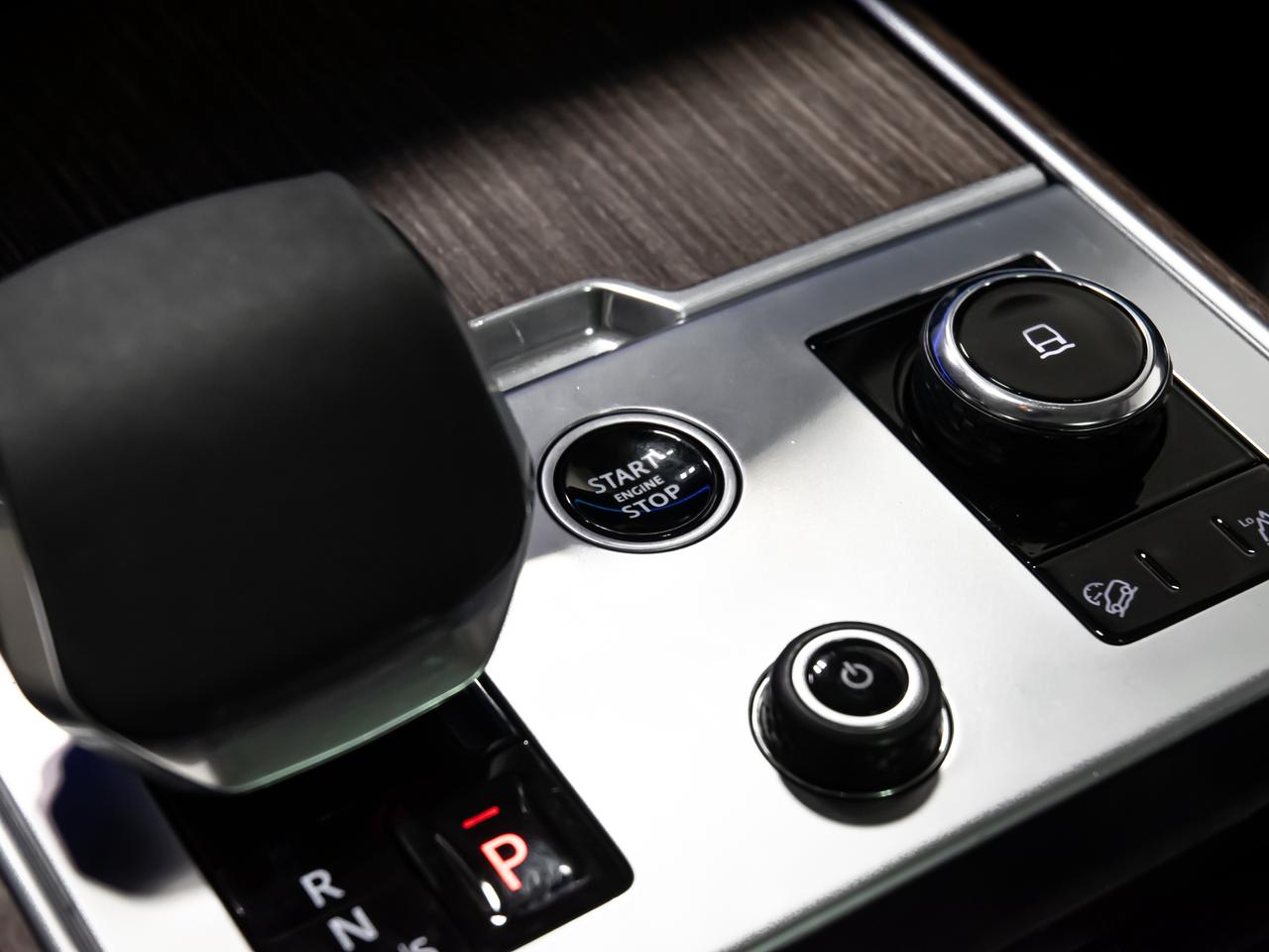 2023 Land Rover Range Rover P530 SE SWB 3D CAMERA NAVIGATION BLIN SPOTS Photo