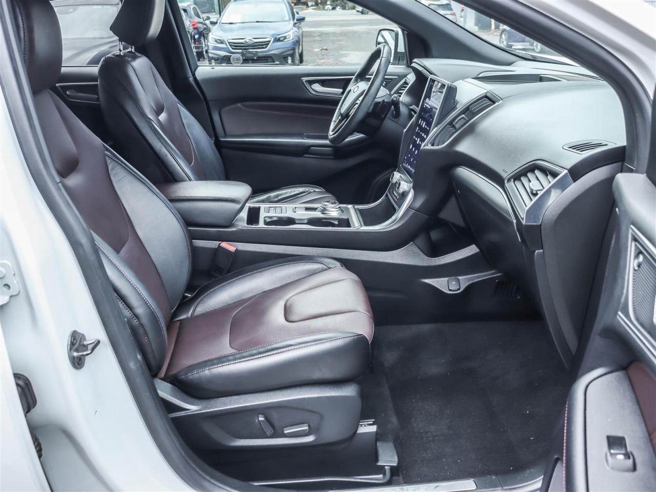 2022 Ford Edge Titanium AWD Photo