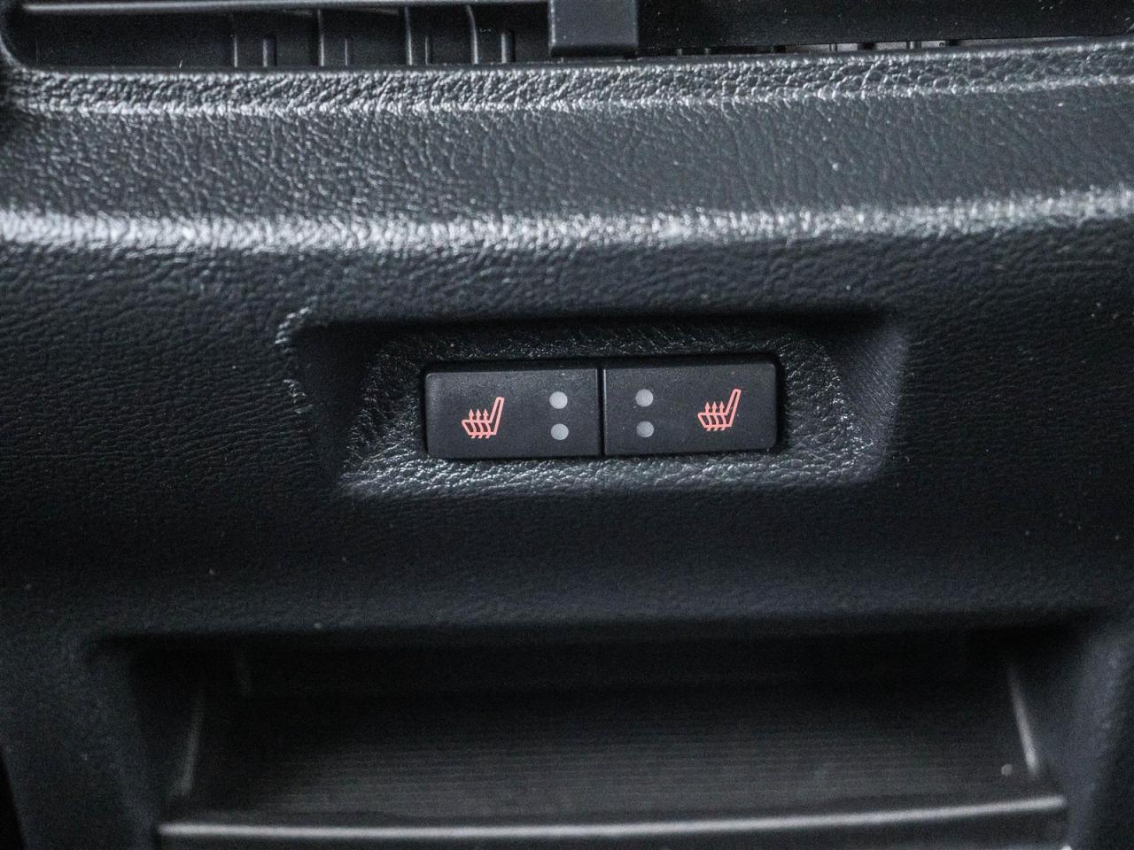 2022 Ford Edge Titanium AWD Photo