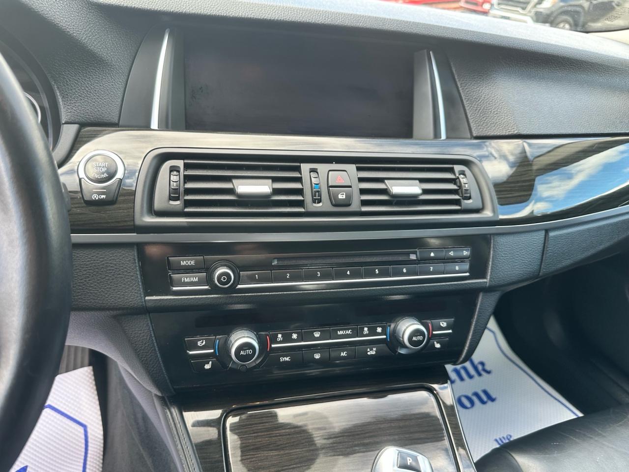 2015 BMW 5 Series 528i xDrive AWD ~ SAFETY INCLUDED Photo