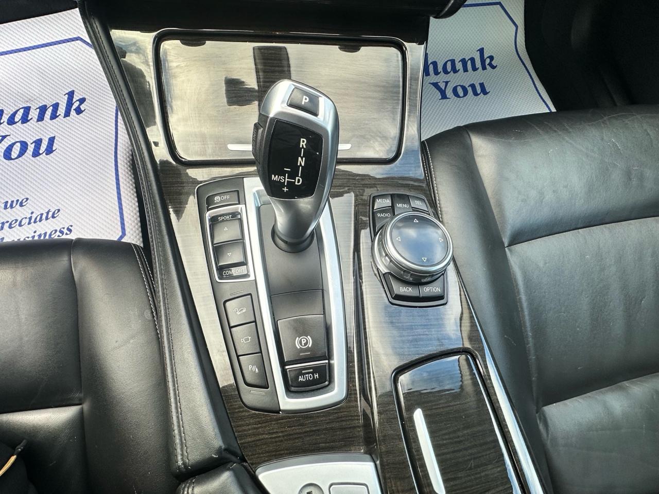 2015 BMW 5 Series 528i xDrive AWD ~ SAFETY INCLUDED Photo