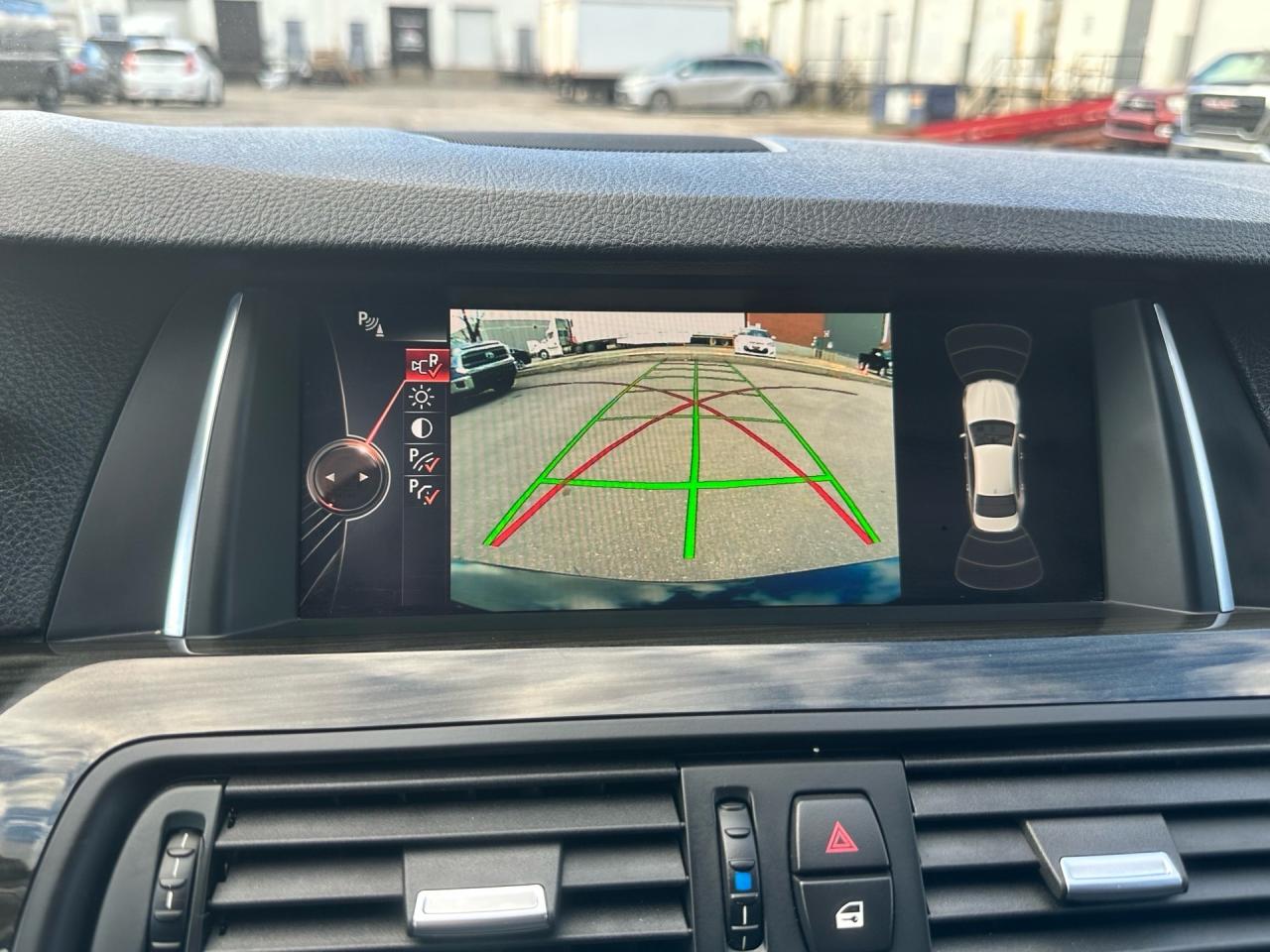 2015 BMW 5 Series 528i xDrive AWD ~ SAFETY INCLUDED Photo