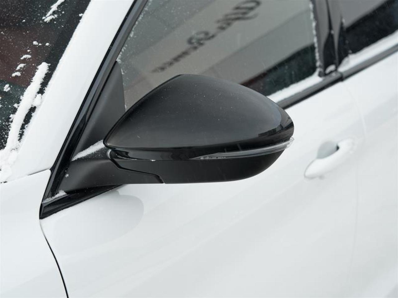 2023 Alfa Romeo Stelvio TI AWD Photo