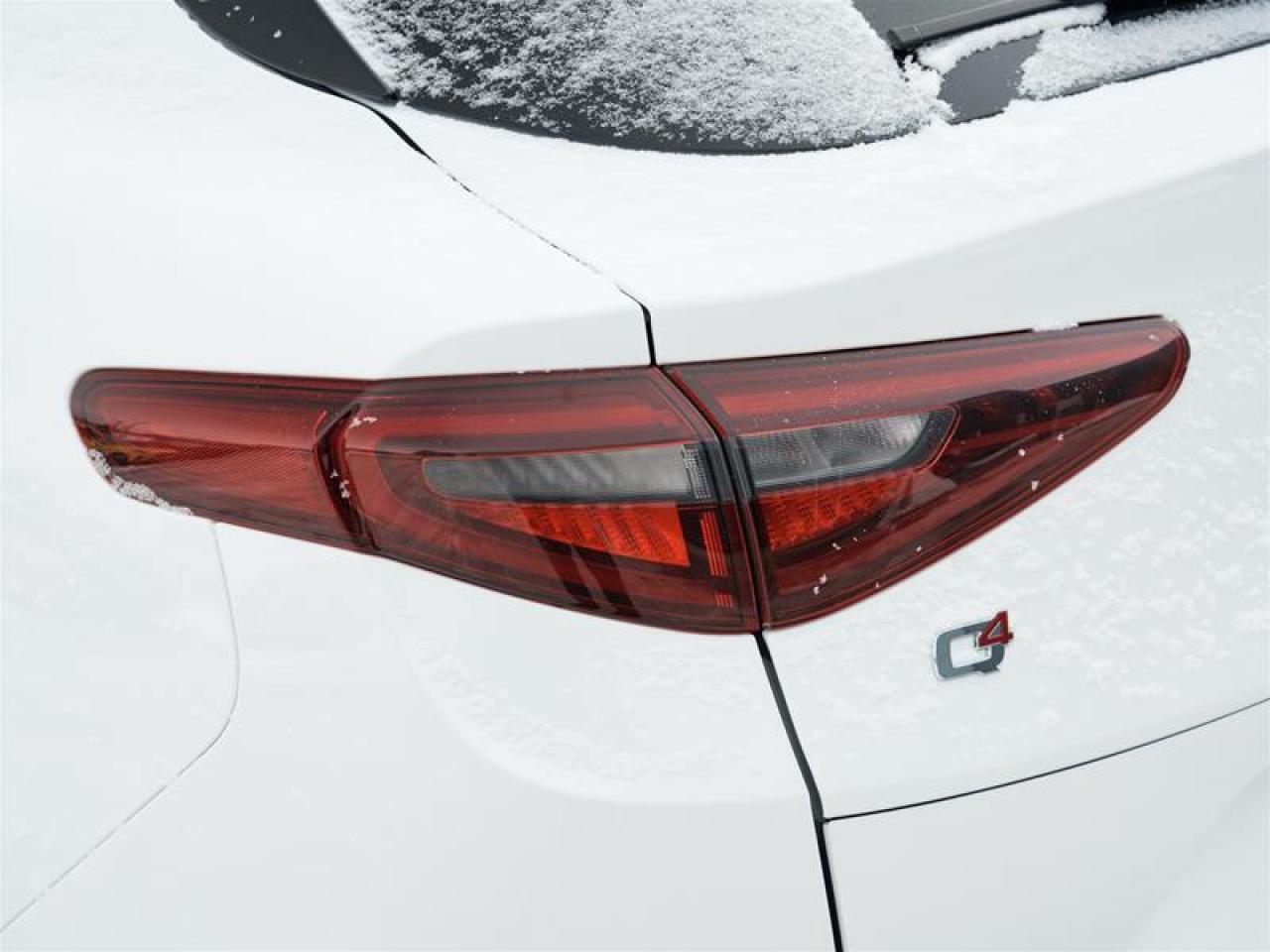 2023 Alfa Romeo Stelvio TI AWD Photo