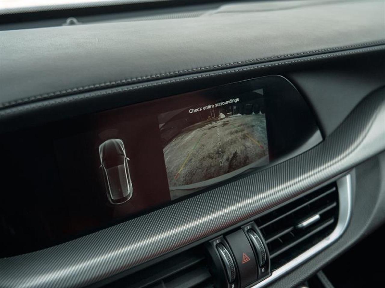 2023 Alfa Romeo Stelvio TI AWD Photo