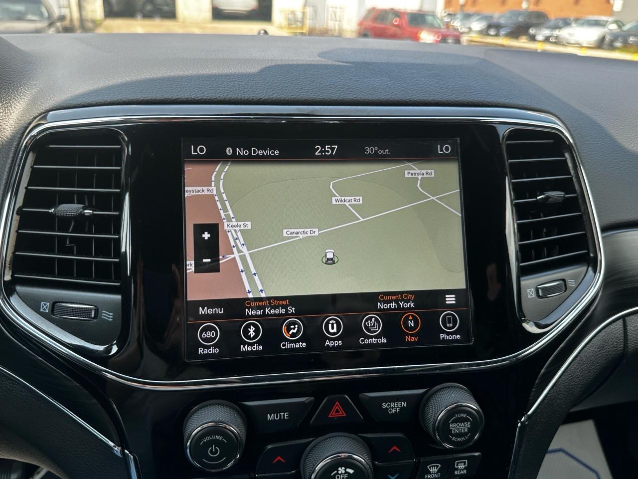 2019 Jeep Grand Cherokee Limited ~ 4WD ~ LEATHER ~ NAVIGATION ~ CERTIFIED Photo