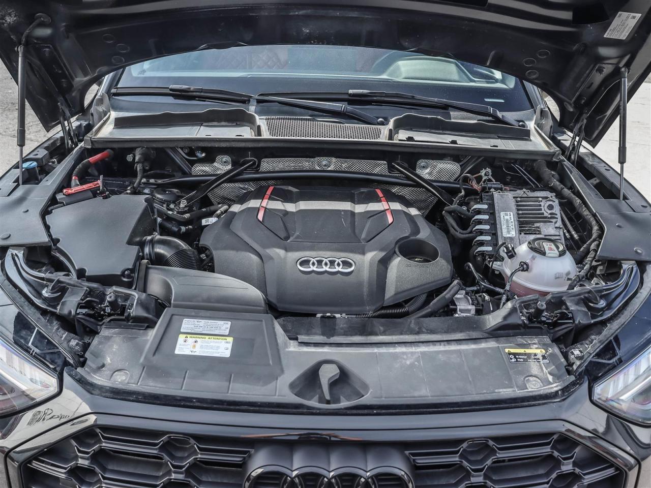 2022 Audi SQ5 3.0T Technik quattro 8sp Tiptronic Photo