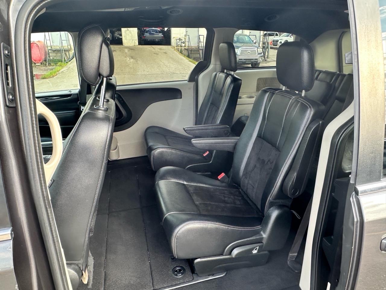 2017 Dodge Grand Caravan SXT Premium Plus ~ DVD ~ PWR DOORS ~ CERTIFIED Photo