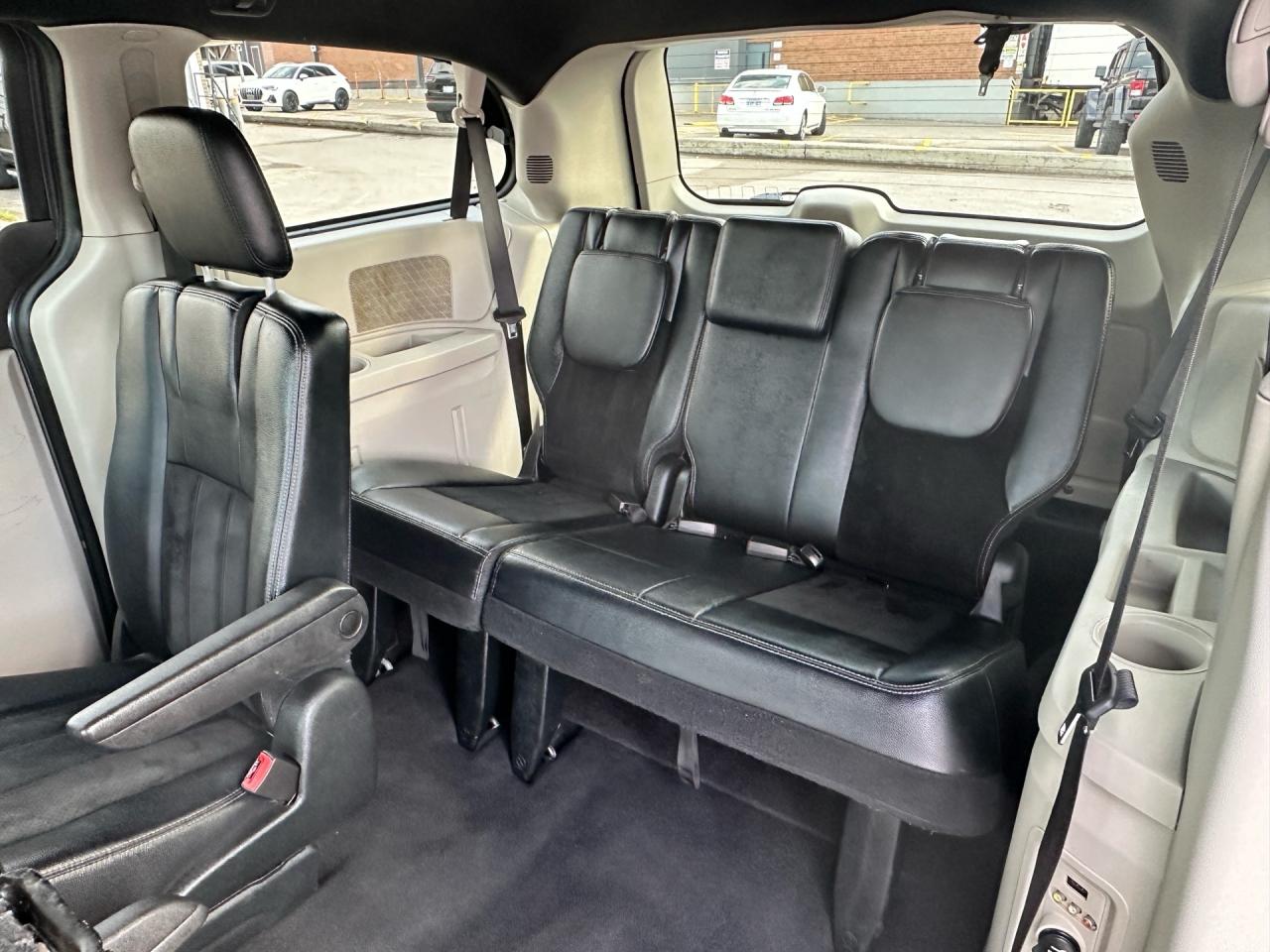 2017 Dodge Grand Caravan SXT Premium Plus ~ DVD ~ PWR DOORS ~ CERTIFIED Photo