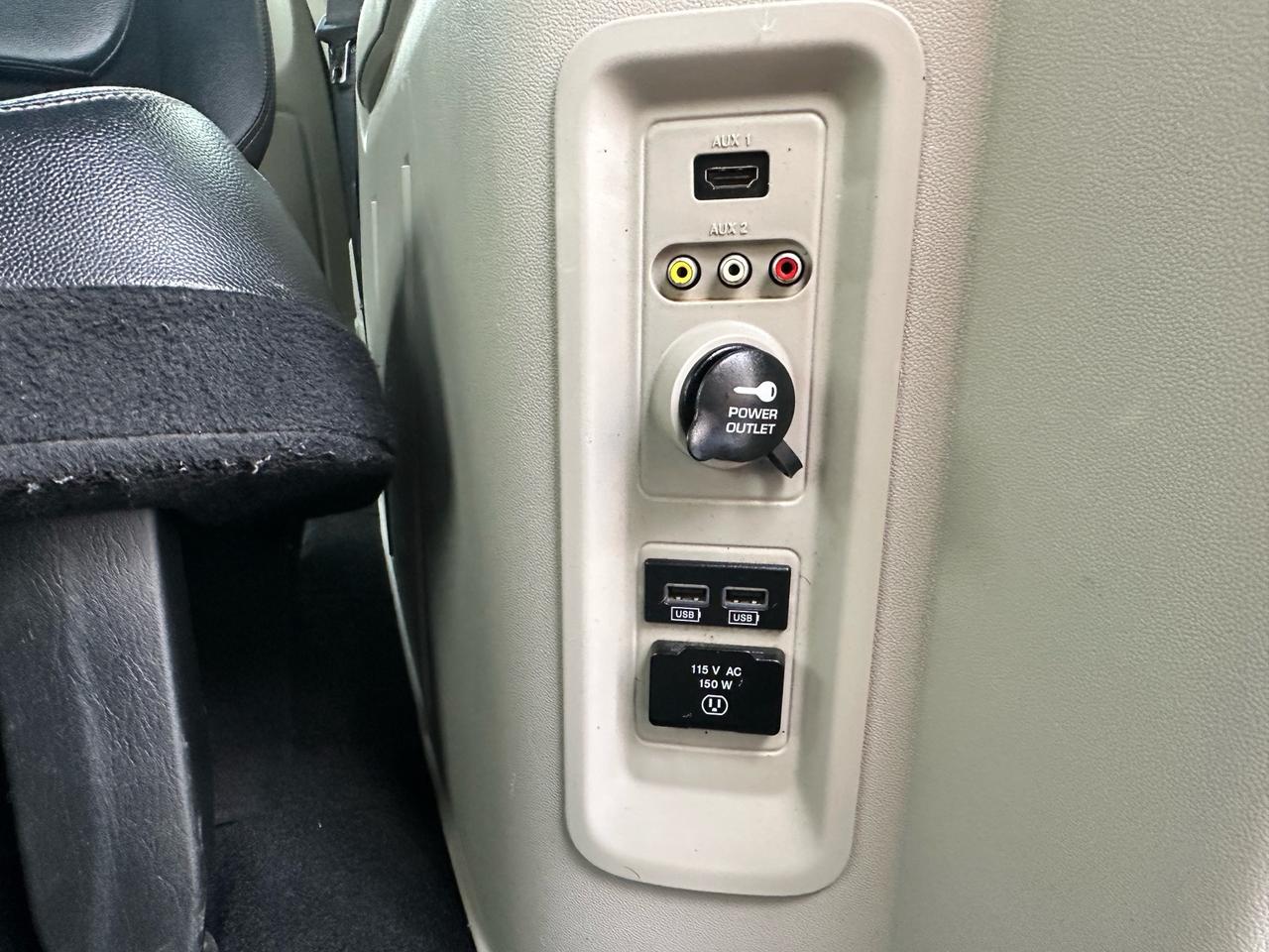 2017 Dodge Grand Caravan SXT Premium Plus ~ DVD ~ PWR DOORS ~ CERTIFIED Photo