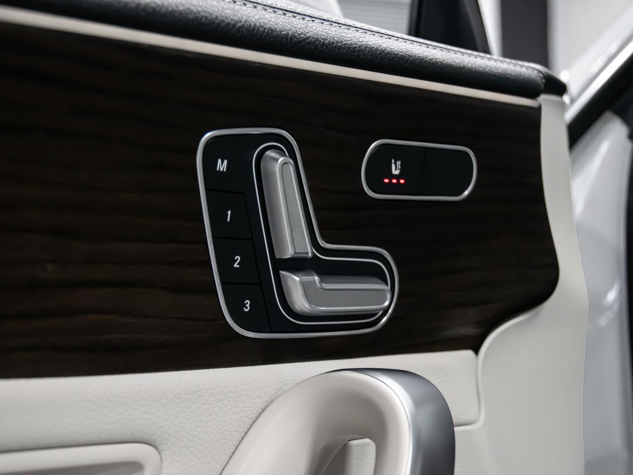 2024 Mercedes-Benz CLA 250 4MATIC LOW KM REAR VIEW CAM PADDLE SHIFTERS Photo