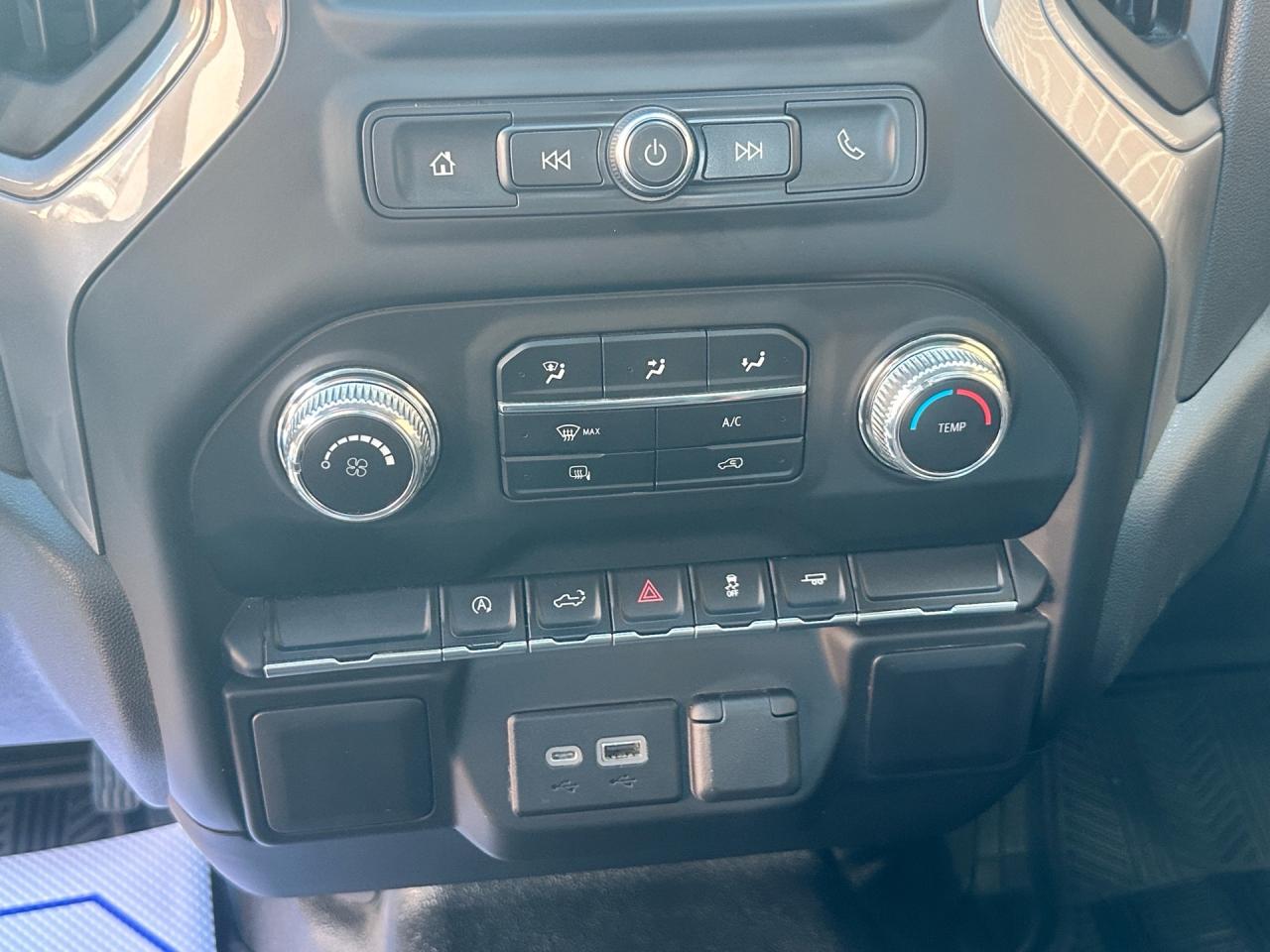 2022 GMC Sierra 1500 Limited 2WD Reg Cab 140 Pro ~ V8 ~ 5.3L Photo