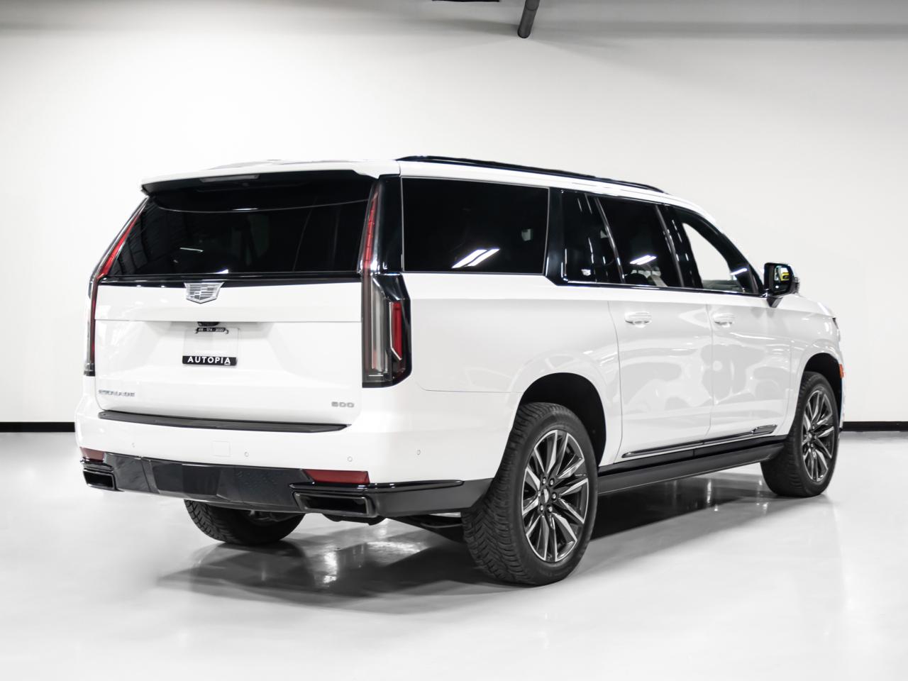 2021 Cadillac Escalade ESV 4WD SPORT PLATIMUM ESV SUPER CRUISE PKG SPORT PLAT Photo