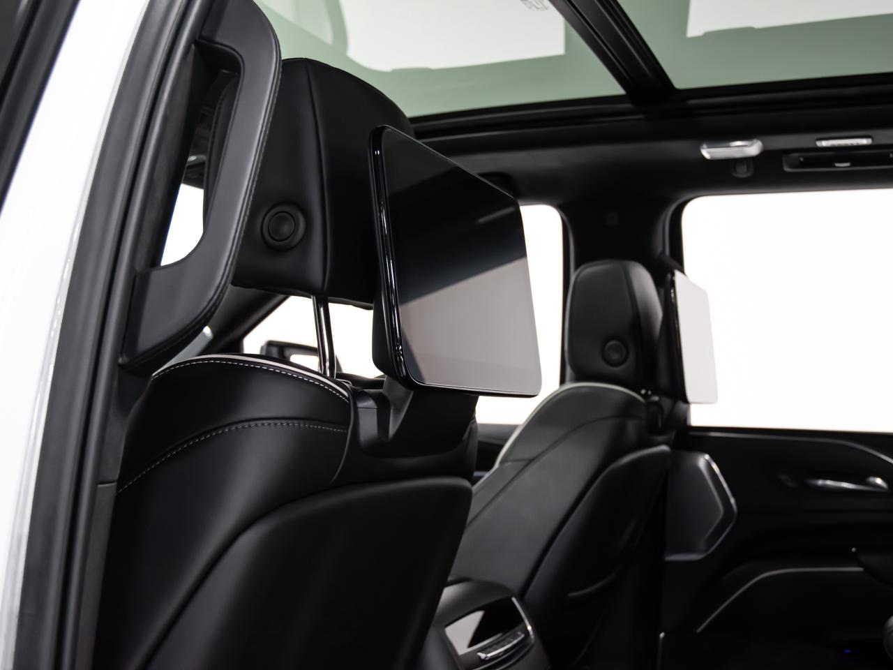 2021 Cadillac Escalade ESV 4WD SPORT PLATIMUM ESV SUPER CRUISE PKG SPORT PLAT Photo