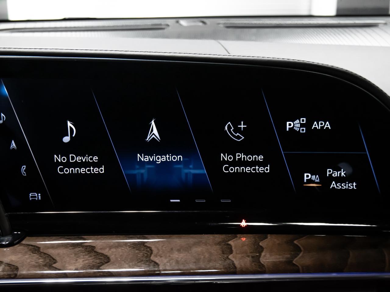 2021 Cadillac Escalade ESV 4WD SPORT PLATIMUM ESV SUPER CRUISE PKG SPORT PLAT Photo