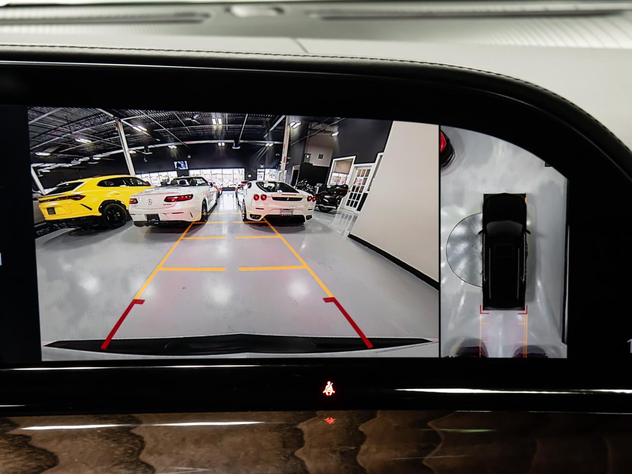 2021 Cadillac Escalade ESV 4WD SPORT PLATIMUM ESV SUPER CRUISE PKG SPORT PLAT Photo