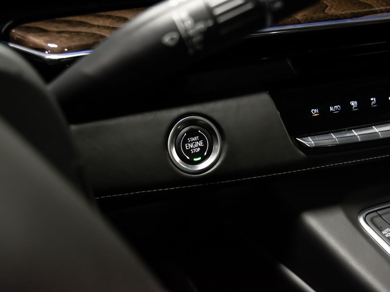 2021 Cadillac Escalade ESV 4WD SPORT PLATIMUM ESV SUPER CRUISE PKG SPORT PLAT Photo