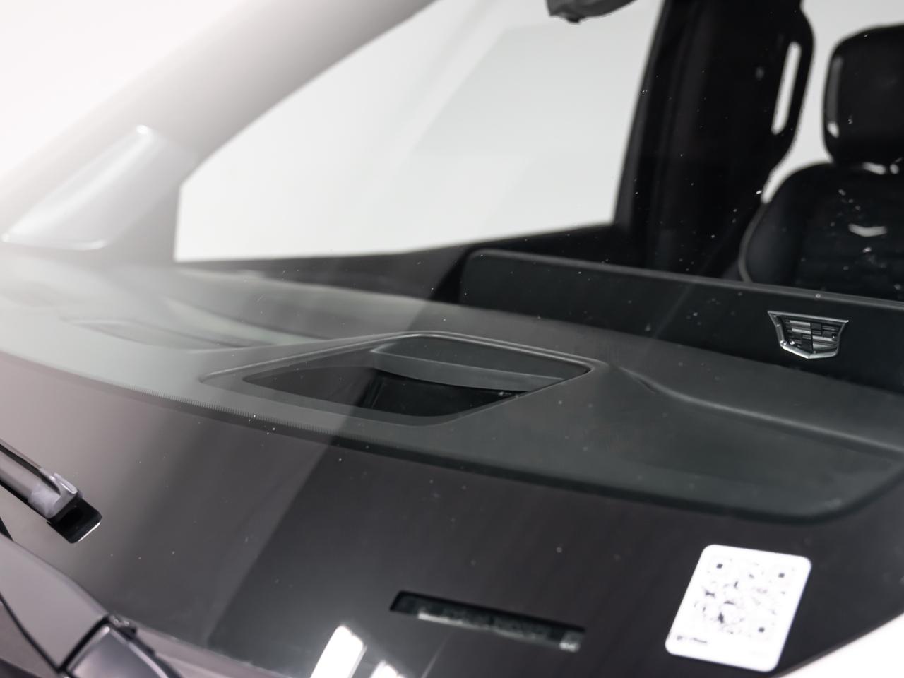 2021 Cadillac Escalade ESV 4WD SPORT PLATIMUM ESV SUPER CRUISE PKG SPORT PLAT Photo