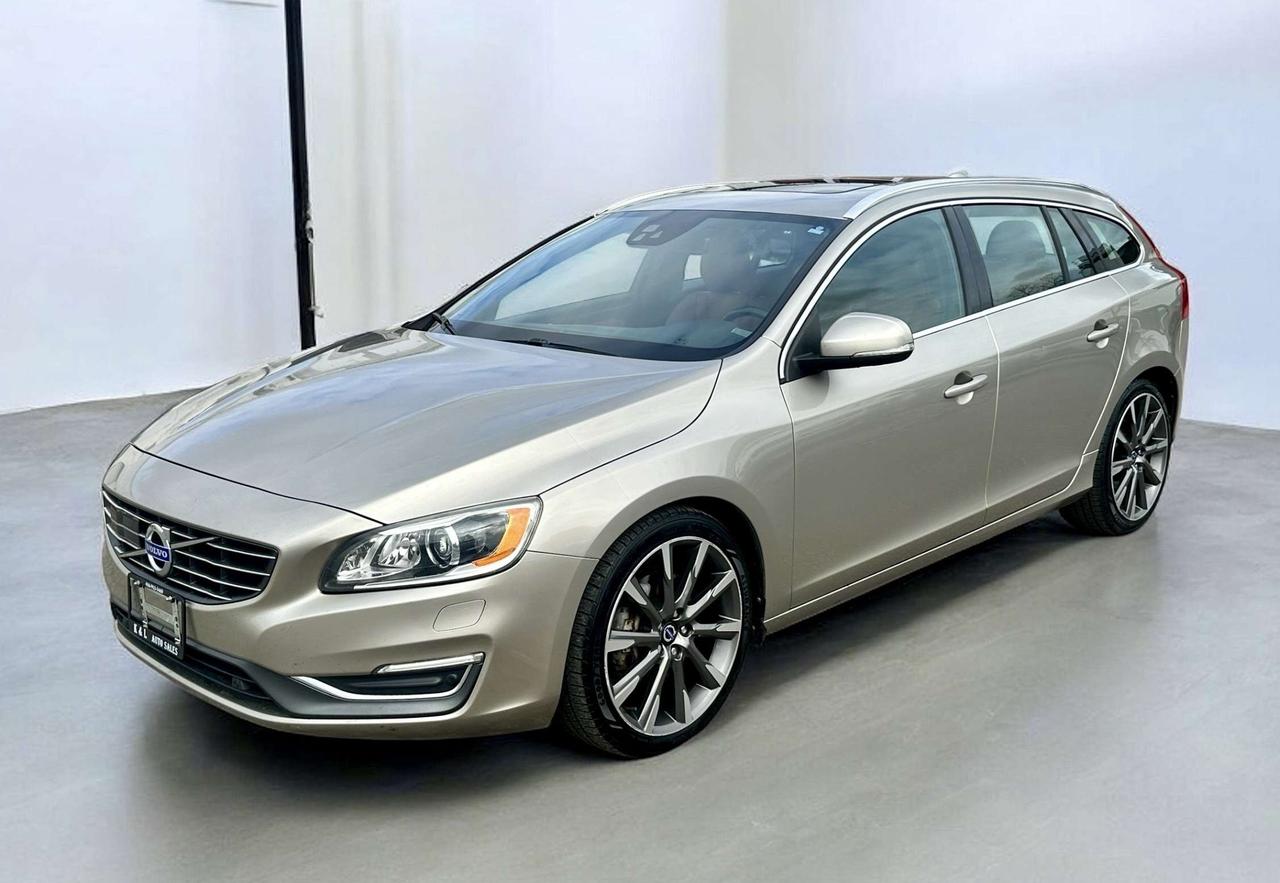 2015 Volvo V60 Platinum ~ T5 ~ AWD ~ NO ACCIDENTS Photo0