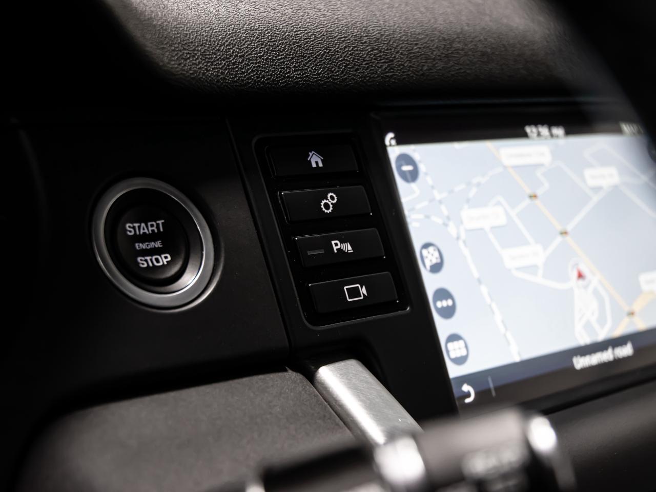 2019 Land Rover Discovery Sport SE AWD BLIND SPOTS NAVIGATION REAR VIEW CAMERA Photo