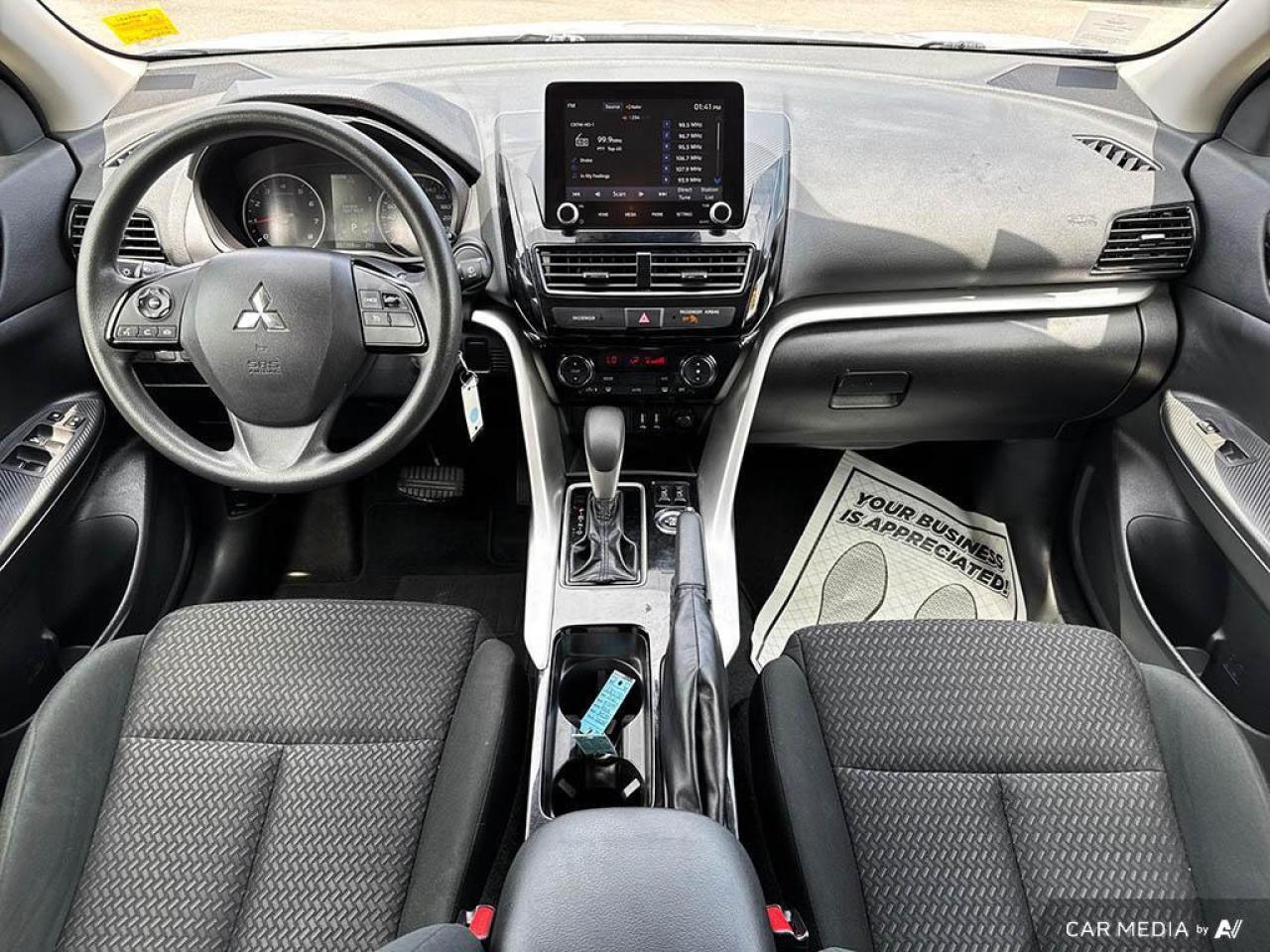 2023 Mitsubishi Eclipse Cross ES BACKUP CAM   BLUETOOTH   HTD SEATS   KEYLESS EN Photo