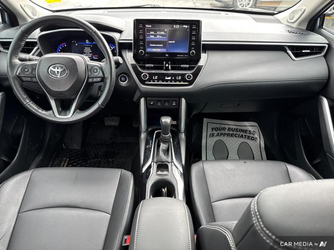 2022 Toyota Corolla Cross XLE BACKUP CAM   BLUETOOTH   HTD SEATS   KEYLESS E Photo