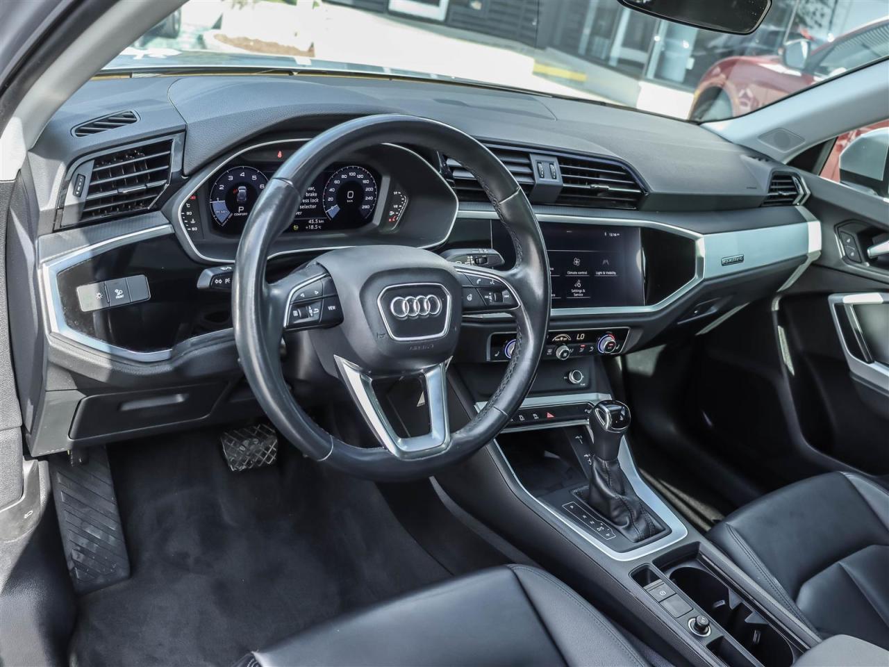 2021 Audi Q3 45 2.0T Komfort quattro 8sp Tiptronic Photo