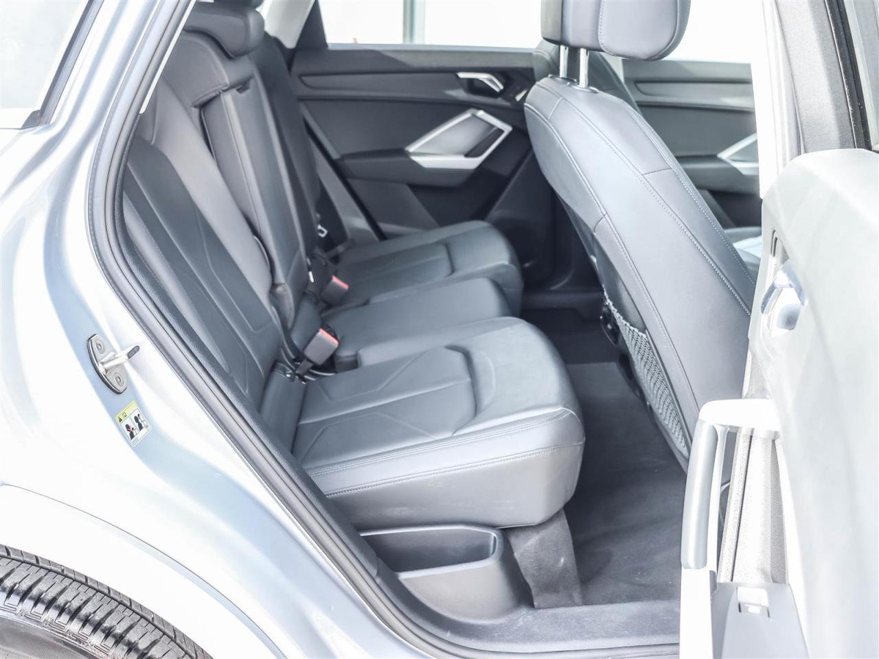 2021 Audi Q3 45 2.0T Komfort quattro 8sp Tiptronic Photo