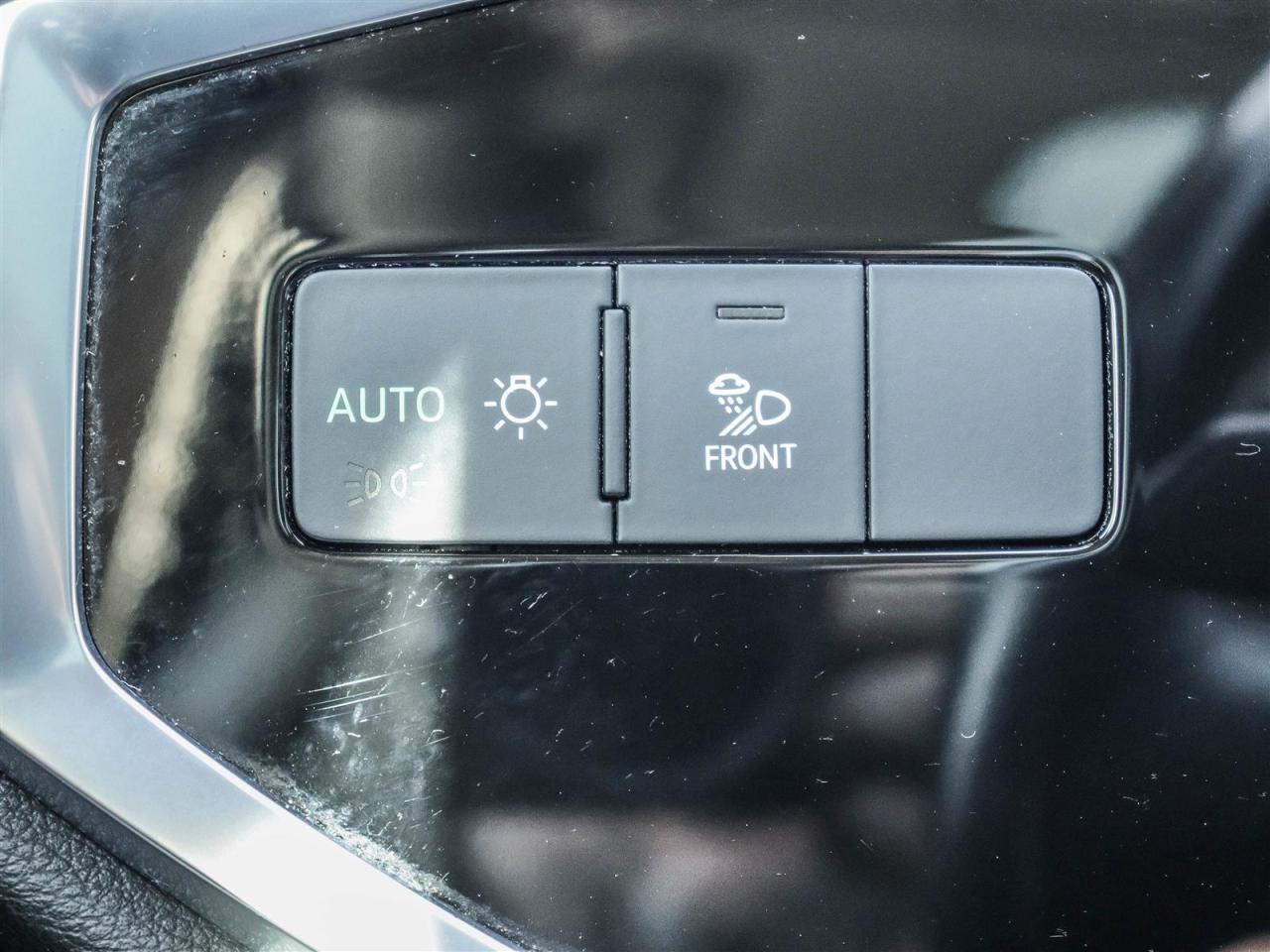 2021 Audi Q3 45 2.0T Komfort quattro 8sp Tiptronic Photo