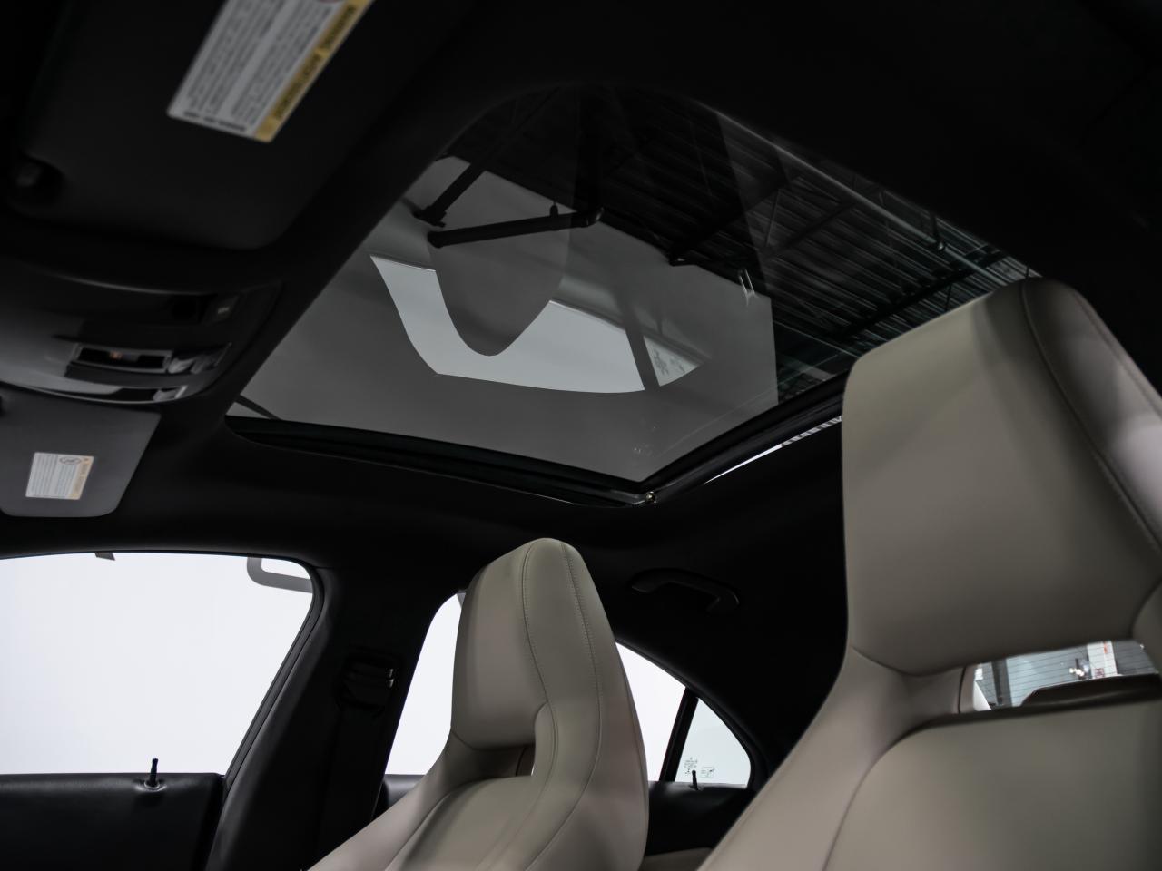 2018 Mercedes-Benz CLA CLA 250 4MATIC REAR VIEW CAMERA PANORAMIC SUNROOF Photo