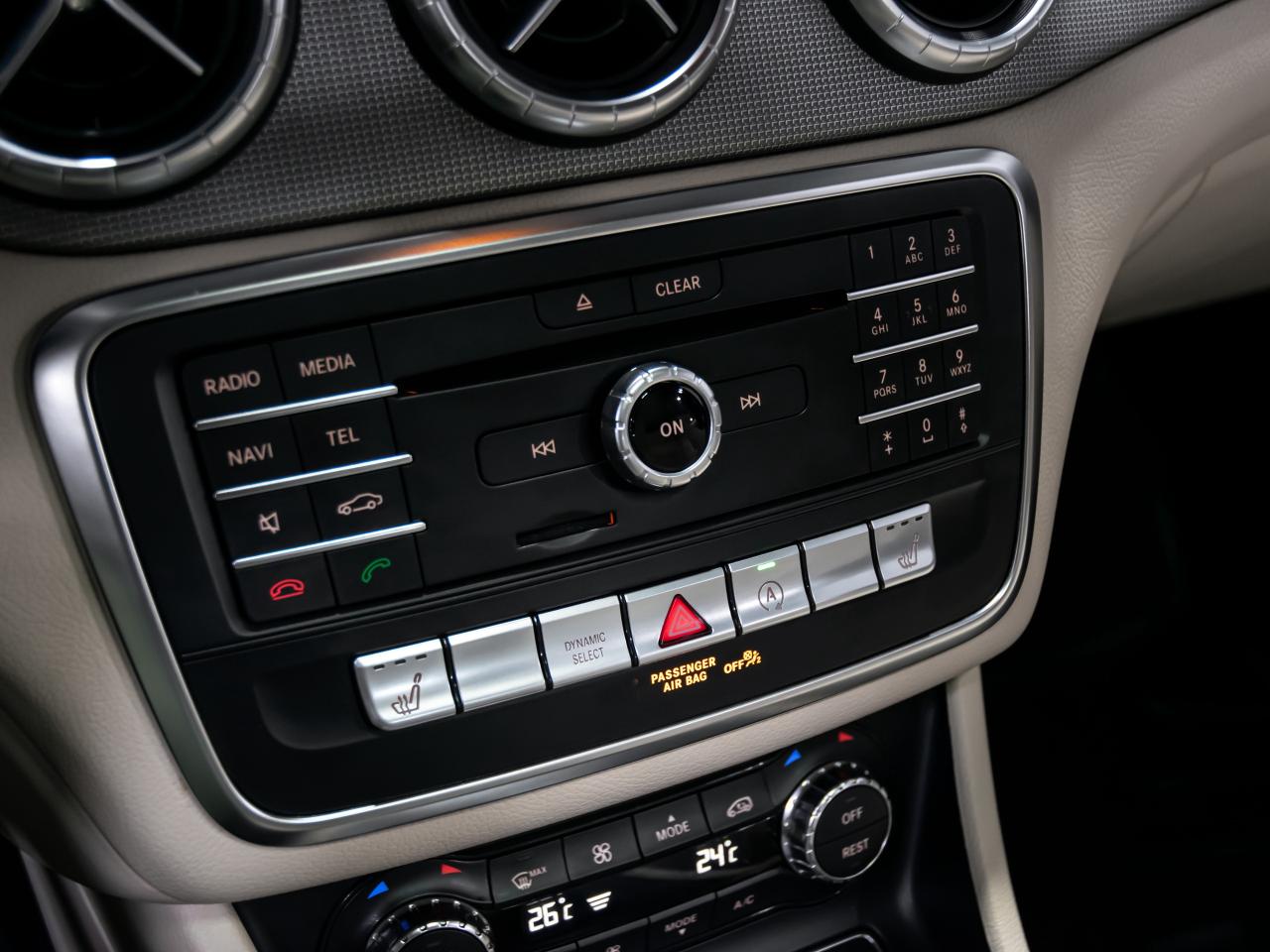 2018 Mercedes-Benz CLA CLA 250 4MATIC REAR VIEW CAMERA PANORAMIC SUNROOF Photo