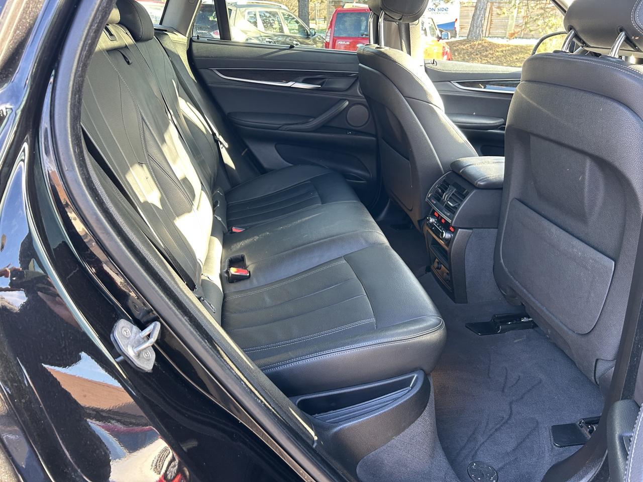 2018 BMW X6 Premium Enhanced Photo