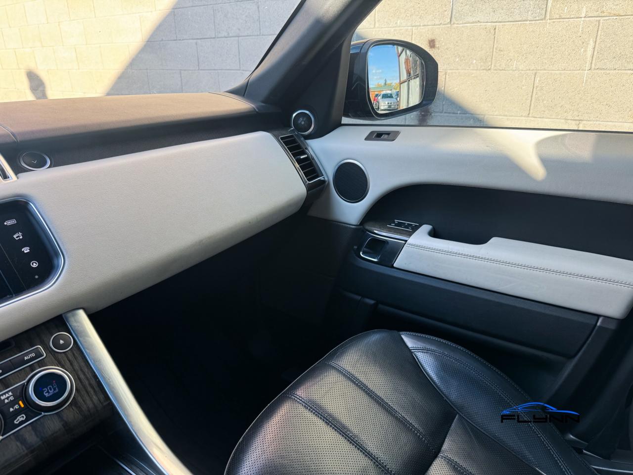 2016 Land Rover Range Rover Sport 5.0L V8 Supercharged 7-Seater, Service Records Photo