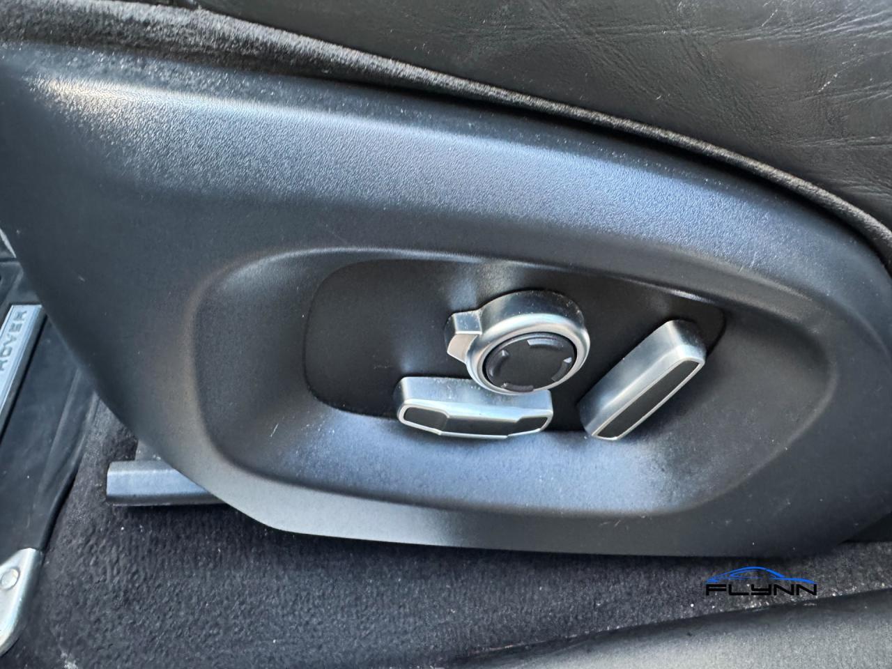 2016 Land Rover Range Rover Sport 5.0L V8 Supercharged 7-Seater, Service Records Photo