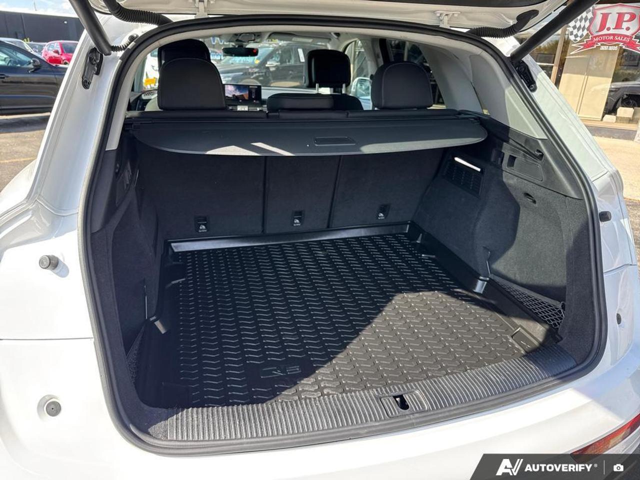 2021 Audi Q5 45 Komfort BACKUP CAM   BLUETOOTH   HTD SEATS   KE Photo