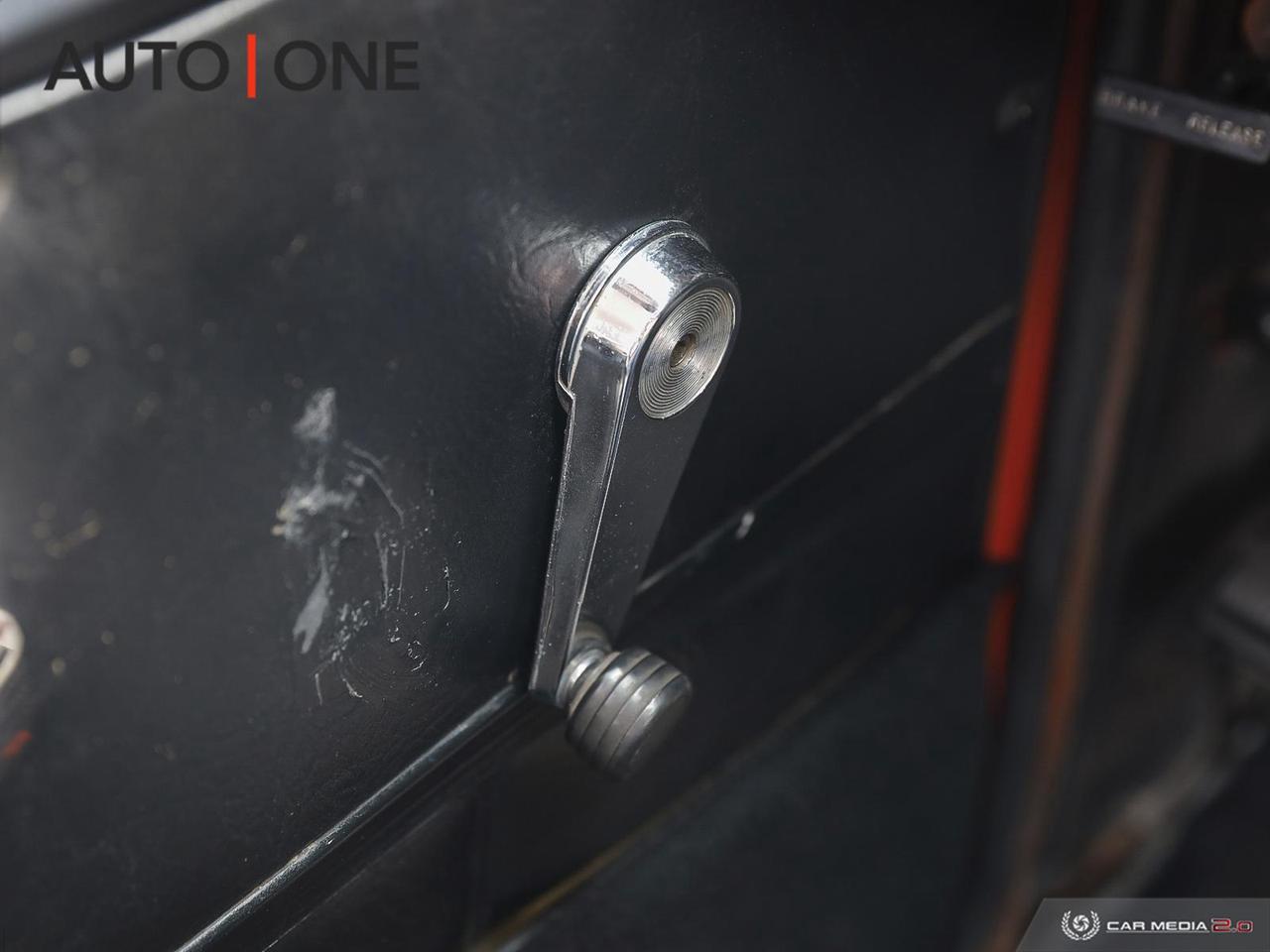 1979 International Scout II RALLYE EDITION   REMOVEABLE HARD TOP   345CI   AUT Photo