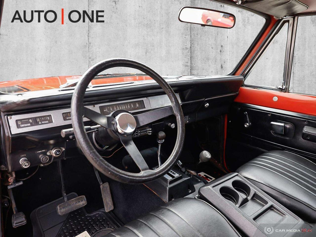 1979 International Scout II RALLYE EDITION   REMOVEABLE HARD TOP   345CI   AUT Photo